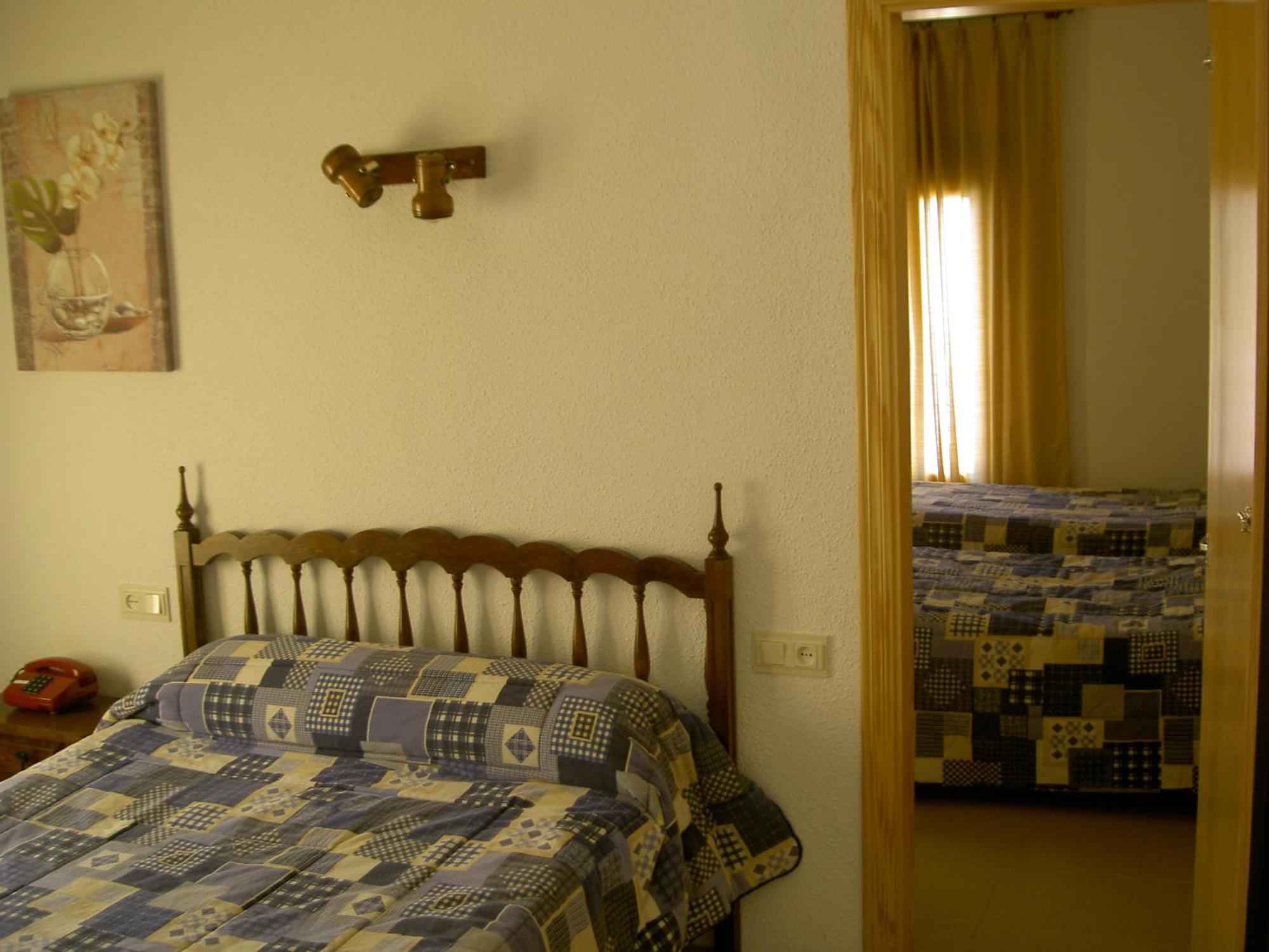 Hotel Alvarez Tuejar Ngoại thất bức ảnh